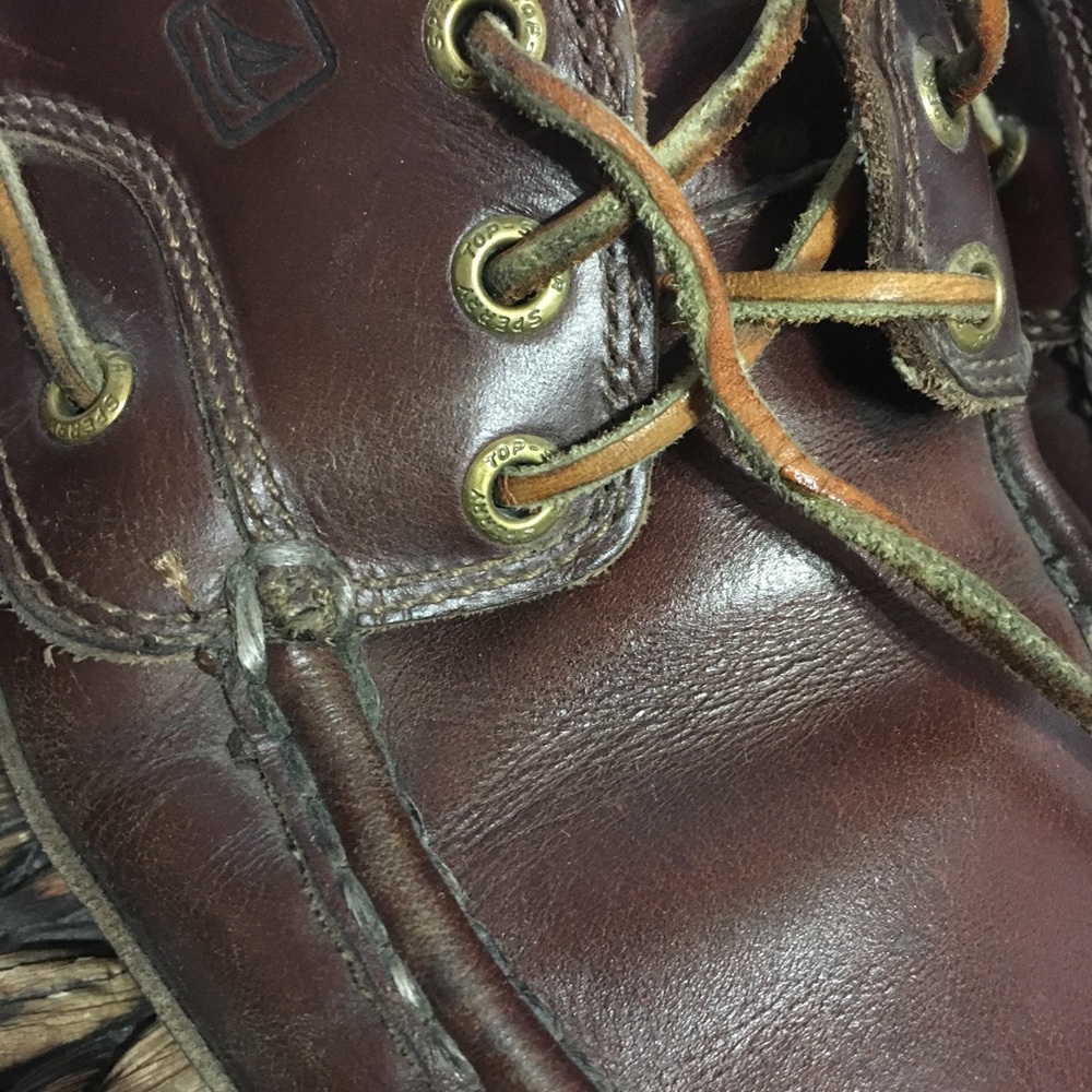 Sperry - Picture 4 of 7
